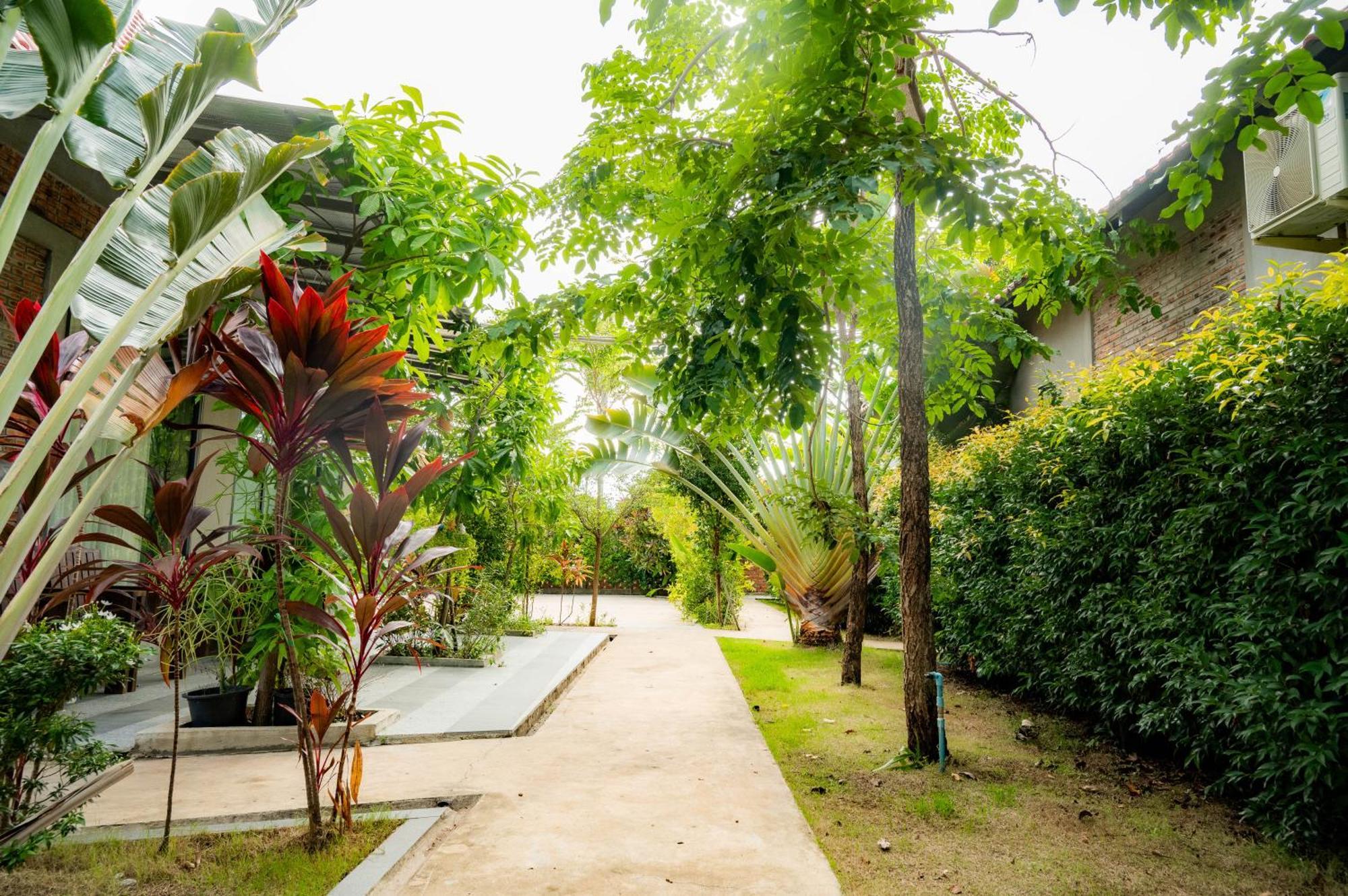 Hotel Kampot Sweet Boutique Exterior foto